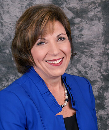Lynne Giacobbe