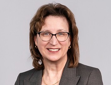 Laura Hester crop
